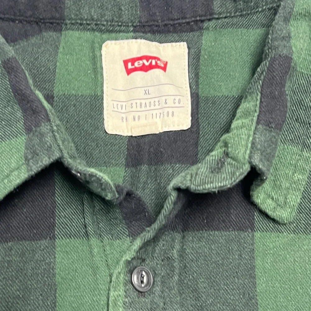Levi's Men's Flannel Long Sleeve Shirt Green Black Plaid Checkered‎ Size XL